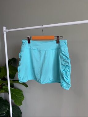 Layer 8 Turquoise Tennis or Golf Skort Size M